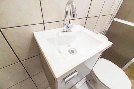 Banheiro de casa para alugar com 1 quarto, 43m² em Vila Caxambu, São Paulo