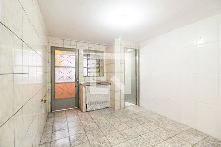 Sala/Cozinha de casa para alugar com 1 quarto, 43m² em Vila Caxambu, São Paulo