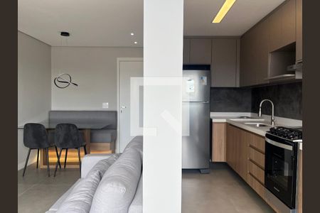 Sala de apartamento para alugar com 2 quartos, 55m² em Vila Anastácio, São Paulo