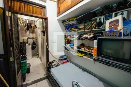 Quarto de Serviço de apartamento à venda com 3 quartos, 90m² em Rio Comprido, Rio de Janeiro