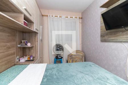 Quarto 1 de apartamento para alugar com 2 quartos, 52m² em Vila Carmosina, São Paulo