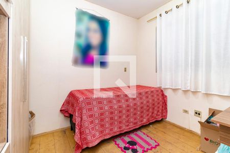 Quarto 2 de apartamento para alugar com 2 quartos, 52m² em Vila Carmosina, São Paulo