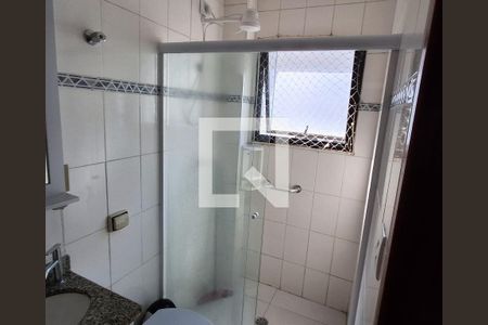 Banheiro de apartamento para alugar com 2 quartos, 75m² em Boqueirão, Praia Grande
