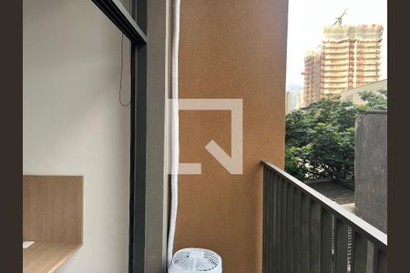 Varanda de kitnet/studio para alugar com 1 quarto, 23m² em Perdizes, São Paulo