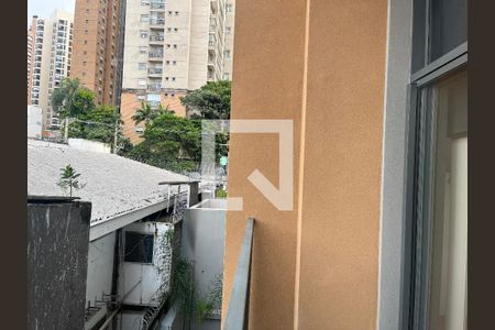 Varanda de kitnet/studio para alugar com 1 quarto, 23m² em Perdizes, São Paulo