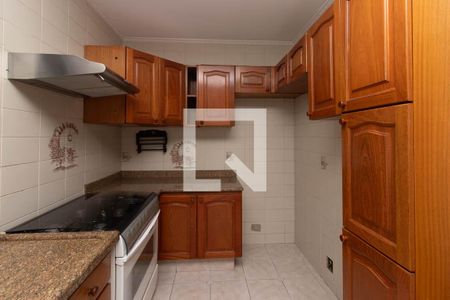 Cozinha de casa à venda com 4 quartos, 160m² em Vila Sabrina, São Paulo