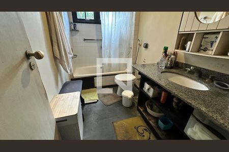 Banheiro  de casa à venda com 2 quartos, 1506m² em Vargem Grande, Rio de Janeiro