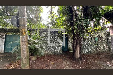 Fachada de casa à venda com 2 quartos, 1506m² em Vargem Grande, Rio de Janeiro
