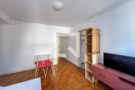 Sala de apartamento para alugar com 1 quarto, 45m² em Liberdade, São Paulo