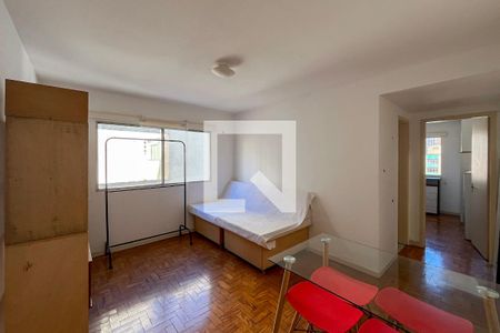 Sala de apartamento para alugar com 1 quarto, 45m² em Liberdade, São Paulo