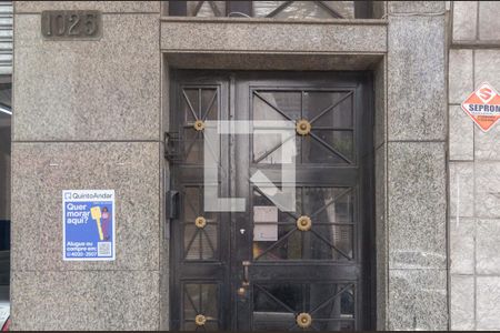 Plaquinha Instalada de apartamento à venda com 2 quartos, 80m² em Brás, São Paulo