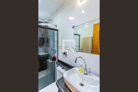 Banheiro de apartamento à venda com 2 quartos, 60m² em Jardim Maristela, São Paulo