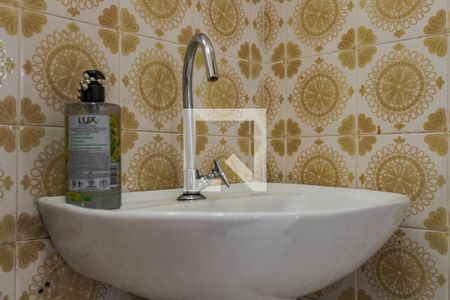 Lavabo de apartamento à venda com 3 quartos, 240m² em Petrópolis, Porto Alegre