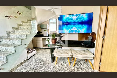 Sala de apartamento à venda com 2 quartos, 80m² em Santa Efigênia, Belo Horizonte