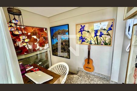 Sala 2 de apartamento à venda com 2 quartos, 80m² em Santa Efigênia, Belo Horizonte