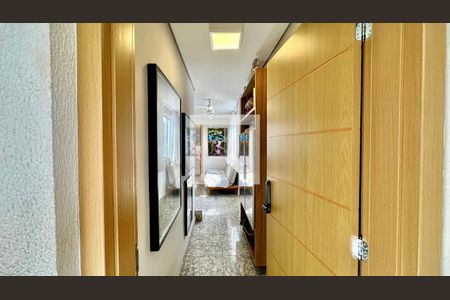 Sala  de apartamento à venda com 2 quartos, 80m² em Santa Efigênia, Belo Horizonte