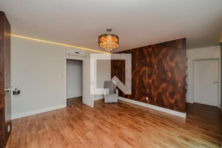 Suíte de casa para alugar com 3 quartos, 392m² em Higienópolis, Porto Alegre