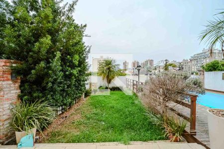Quintal de casa para alugar com 3 quartos, 392m² em Higienópolis, Porto Alegre
