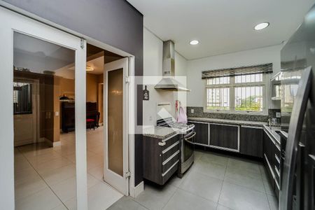 Cozinha de casa para alugar com 3 quartos, 392m² em Higienópolis, Porto Alegre