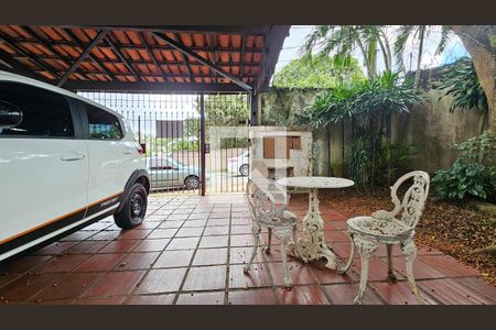 Garagem de casa à venda com 3 quartos, 290m² em Jardim Umuarama, São Paulo