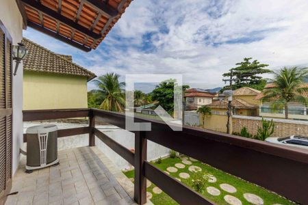 Varanda da Suíte 3 de casa de condomínio à venda com 4 quartos, 522m² em Vargem Pequena, Rio de Janeiro