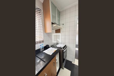 Cozinha de apartamento à venda com 3 quartos, 98m² em Vila Bastos, Santo André