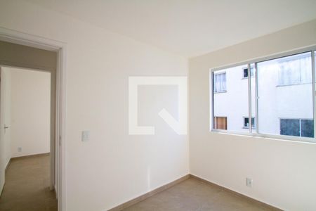 Quarto 1 de apartamento para alugar com 2 quartos, 40m² em Vila Graziela, Curitiba