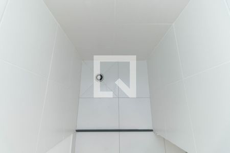 Banheiro de apartamento para alugar com 2 quartos, 44m² em Parque Sao Rafael, São Paulo