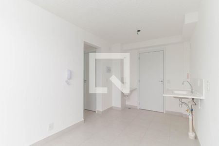 Sala de apartamento para alugar com 2 quartos, 44m² em Parque Sao Rafael, São Paulo
