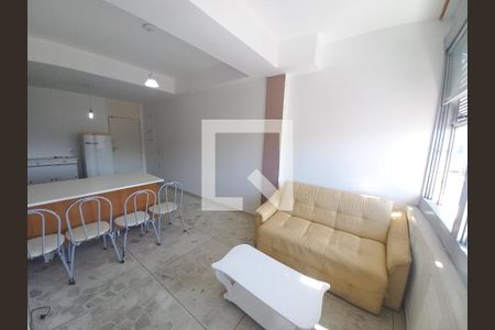 Sala/Cozinha de apartamento para alugar com 1 quarto, 45m² em Itararé, São Vicente
