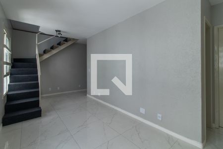 Sala de apartamento à venda com 2 quartos, 176m² em Partenon, Porto Alegre