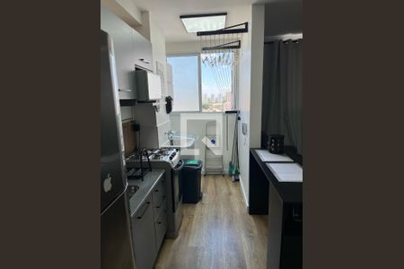 Cozinha e Área de Serviço de apartamento à venda com 2 quartos, 38m² em Barra Funda, São Paulo
