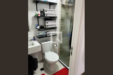 Banheiro de apartamento à venda com 2 quartos, 38m² em Barra Funda, São Paulo