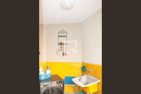 Área de serviço de casa à venda com 3 quartos, 175m² em Jardim Maraba(zona Sul), São Paulo
