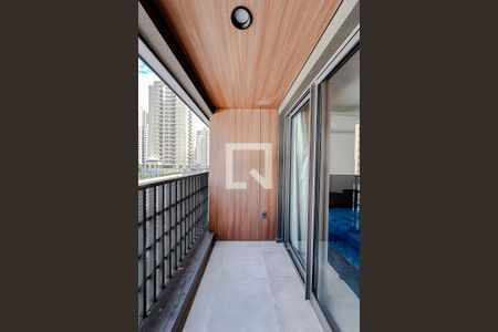 Varanda de kitnet/studio para alugar com 1 quarto, 25m² em Vila Regente Feijó, São Paulo