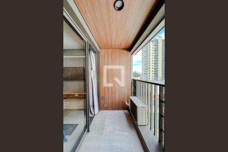 Varanda de kitnet/studio para alugar com 1 quarto, 25m² em Vila Regente Feijó, São Paulo