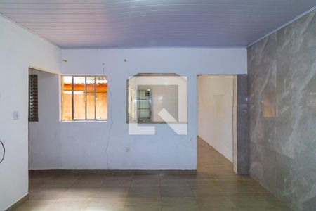 Sala de casa para alugar com 1 quarto, 50m² em Vila Tolstoi, São Paulo