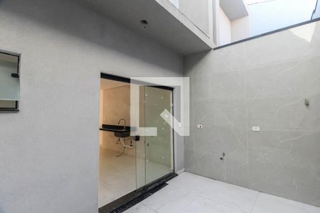 Quintal de casa à venda com 3 quartos, 117m² em Vila Independencia, São Paulo