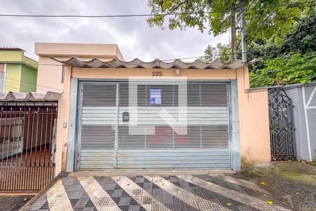 Fachada de casa à venda com 3 quartos, 240m² em Suiço, São Bernardo do Campo
