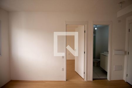 Sala de apartamento para alugar com 2 quartos, 35m² em Conjunto Residencial José Bonifácio, São Paulo