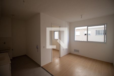 Sala de apartamento para alugar com 2 quartos, 35m² em Conjunto Residencial José Bonifácio, São Paulo
