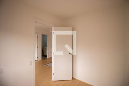 Quarto 1 de apartamento para alugar com 2 quartos, 35m² em Conjunto Residencial José Bonifácio, São Paulo