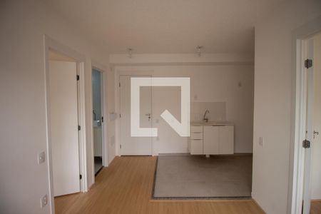 Sala de apartamento para alugar com 2 quartos, 35m² em Conjunto Residencial José Bonifácio, São Paulo