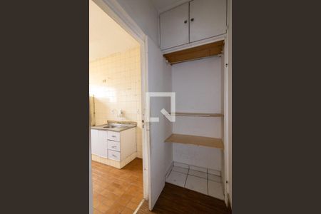 Cozinha de apartamento à venda com 1 quarto, 40m² em Vila Industrial (campinas), Campinas