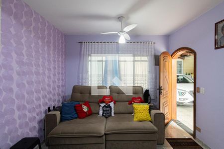 Casa 1 - Sala de casa à venda com 5 quartos, 170m² em Vila Londrina, São Paulo