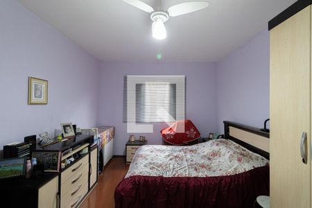 Casa 1 - Quarto 1 de casa à venda com 5 quartos, 170m² em Vila Londrina, São Paulo