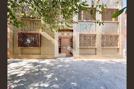 Fachada de apartamento à venda com 1 quarto, 70m² em Azenha, Porto Alegre