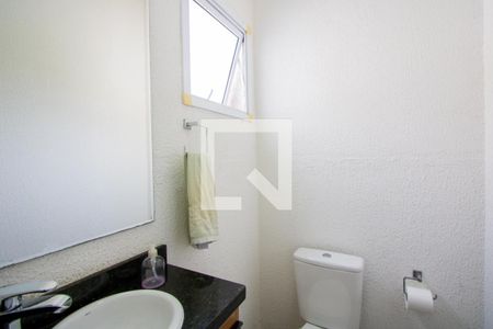 Banheiro de serviço de apartamento à venda com 3 quartos, 134m² em Vila Valparaíso, Santo André