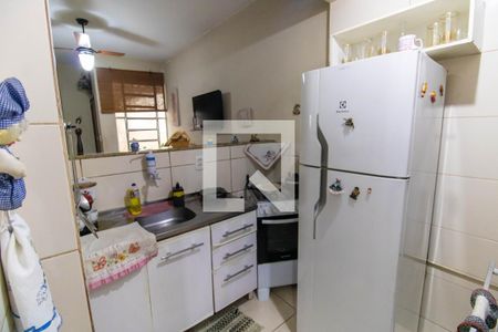 Cozinha e Área de Serviço de apartamento à venda com 1 quarto, 52m² em Ponta Dareia, Niterói