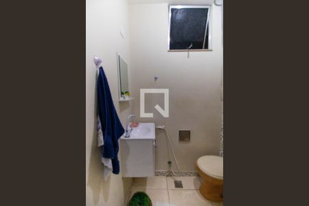 Banheiro de apartamento à venda com 1 quarto, 52m² em Ponta Dareia, Niterói